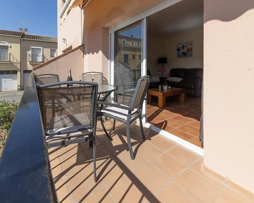 Cayola Akoya Conserjeria, Jacuzzi Prive Et Plage Empuriabrava