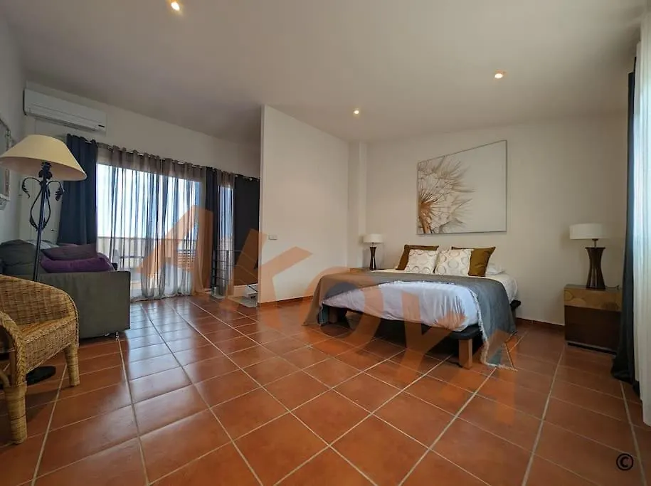 Holiday home Cayola Akoya Conserjeria, Jacuzzi Prive Et Plage Empuriabrava